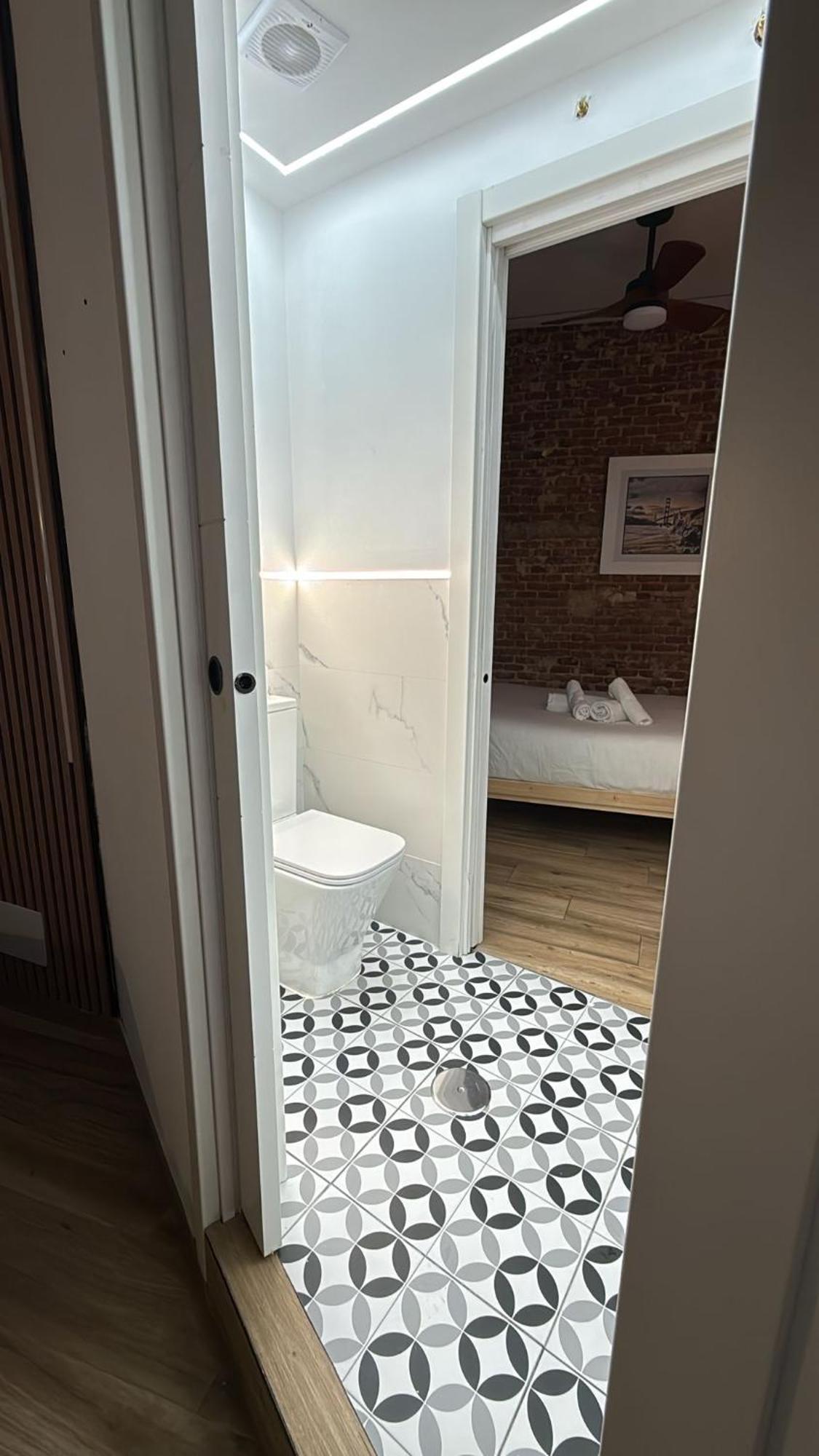 Apartamentos Lope De Haro — Photos 1